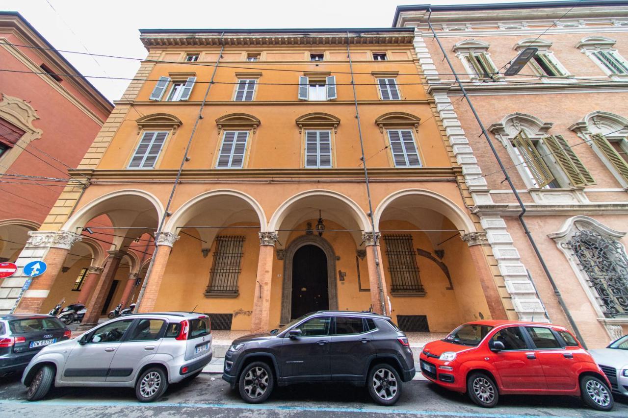 Lussuoso Appartamento Nel Cuore Di Bologna Kültér fotó